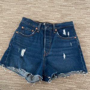 Levis Premium Ribcage Short Charleston Chill